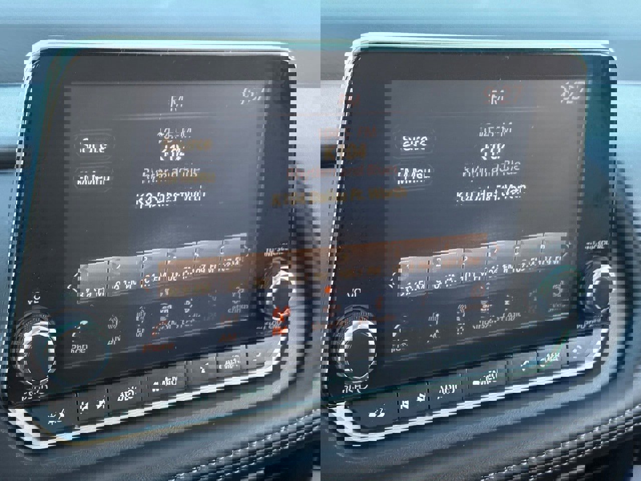 Certified 2025 Nissan Rogue S image 23