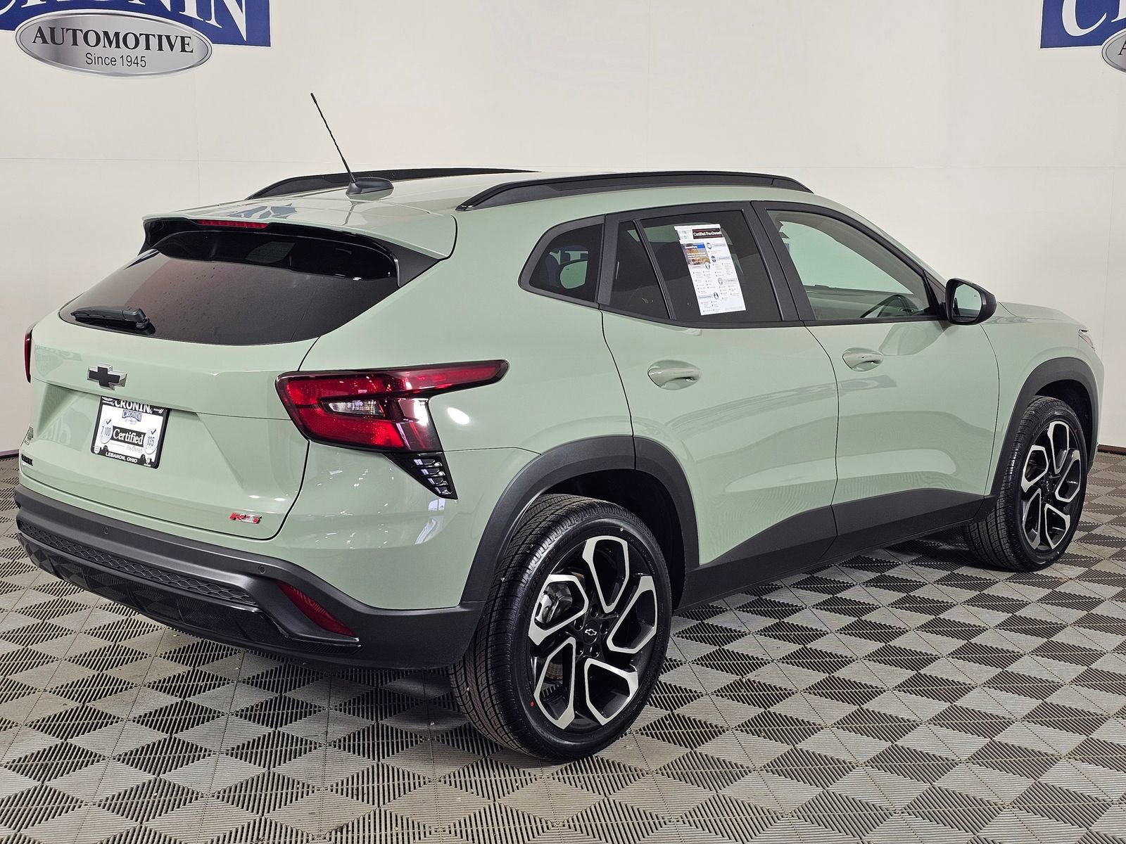 Used 2024 Chevrolet Trax RS w/ Sunroof Package image 6