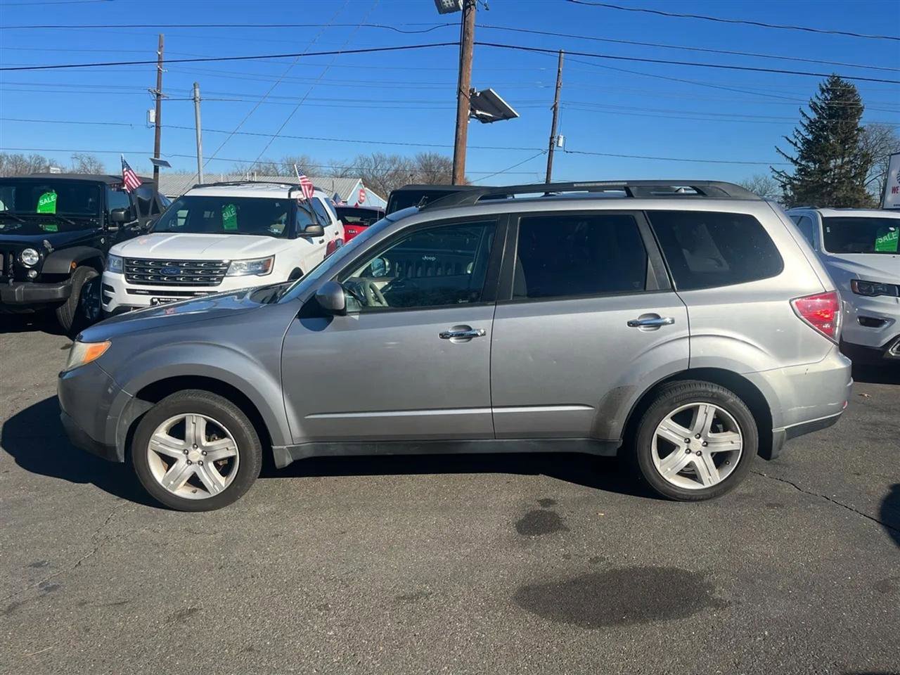 Used 2010 Subaru Forester 2.5X Premium image 3
