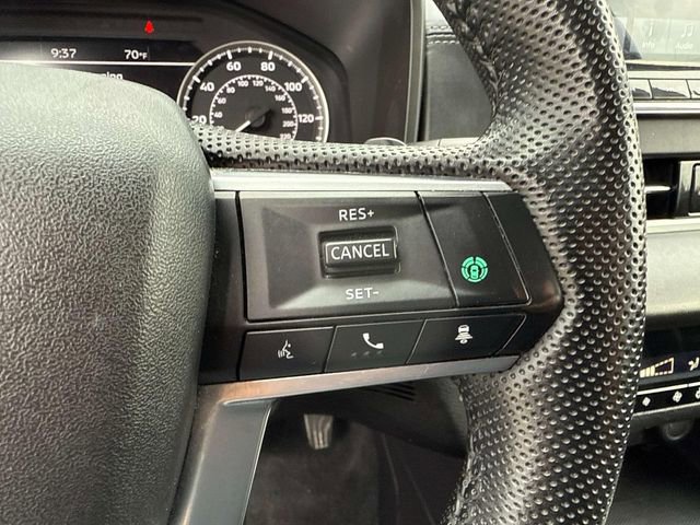 Used 2023 Mitsubishi Outlander SE image 26