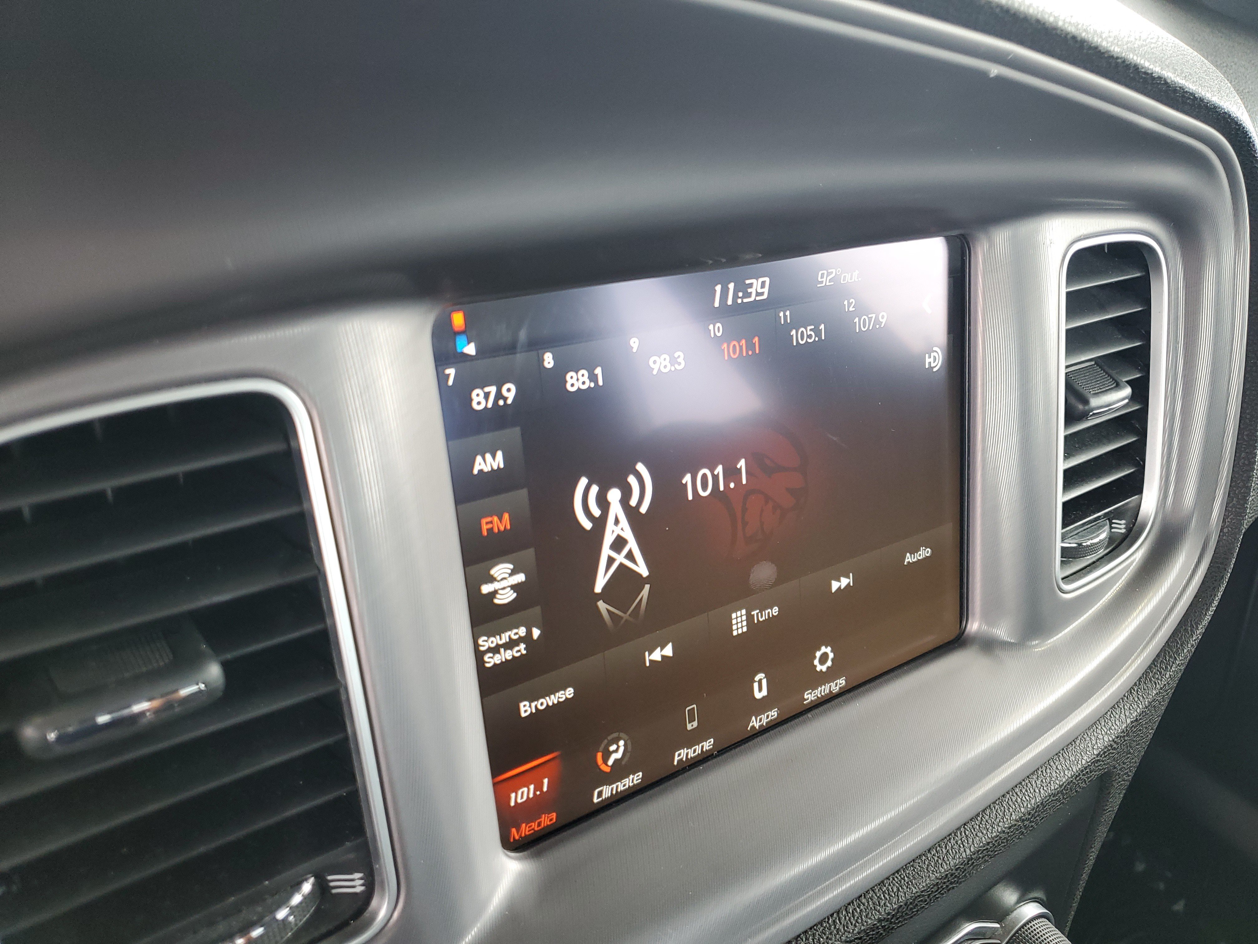 Certified 2023 Dodge Charger SXT RWD image 26
