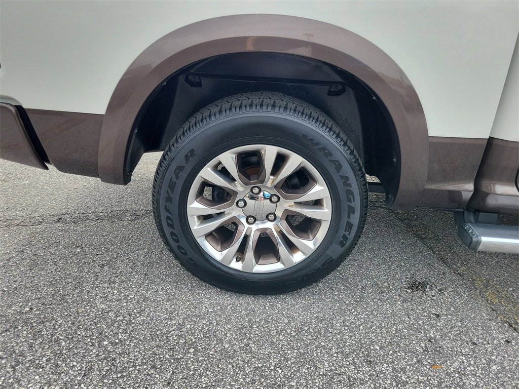 Used 2018 RAM 1500 Laramie Longhorn w/ Longhorn Southfork Package image 15