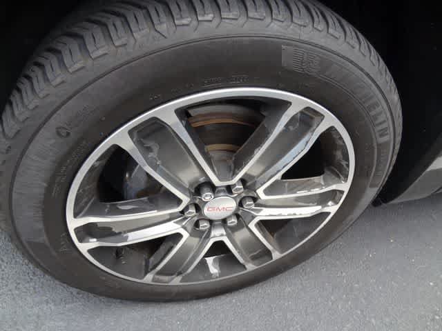 Used 2019 GMC Acadia Denali w/ Technology Package AWD/4WD image 11