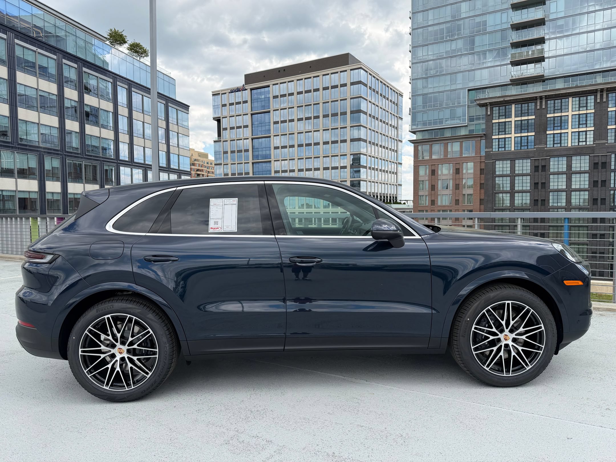 Used 2026 Porsche Cayenne AWD/4WD image 8