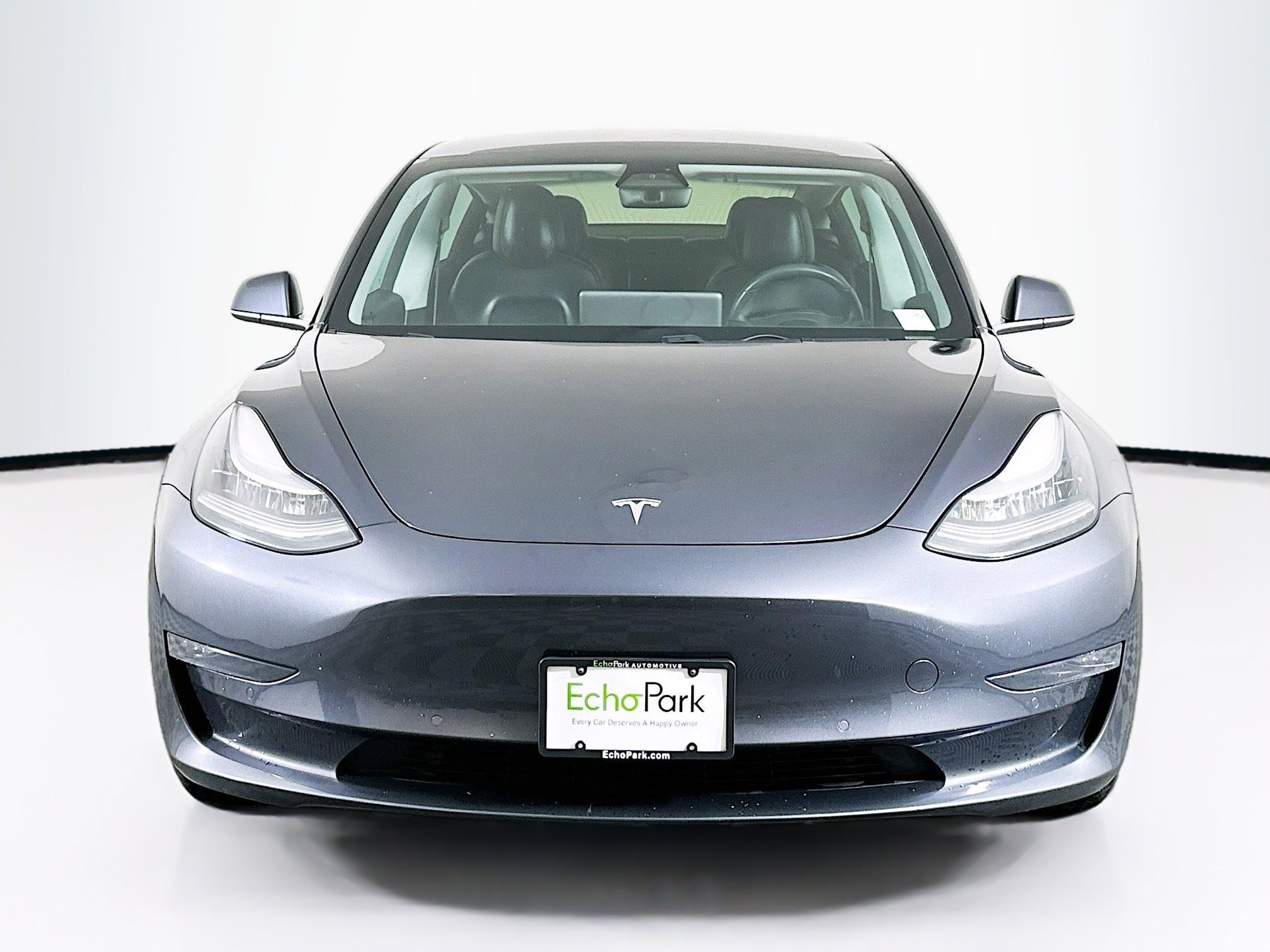 Used 2019 Tesla Model 3 Standard Range RWD image 2