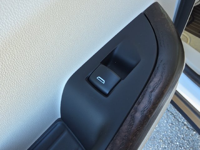 Certified 2023 GMC Acadia Denali FWD image 12