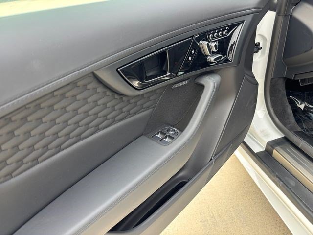 New 2024 Jaguar F-TYPE Coupe AWD image 11