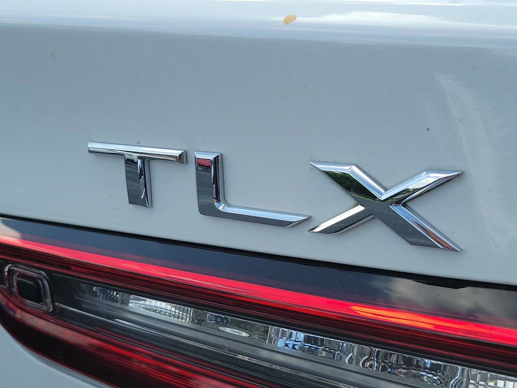Certified 2022 Acura TLX SH-AWD w/ Technology Package image 9