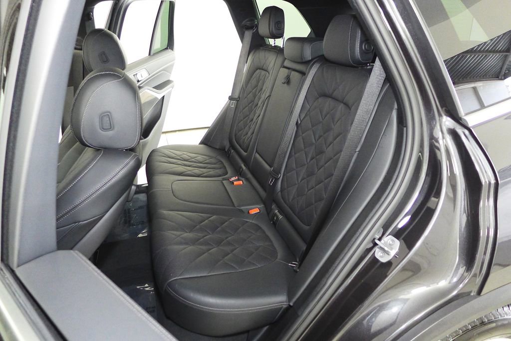 Used 2023 BMW X5 xDrive40i w/ Parking Assistance Package image 21