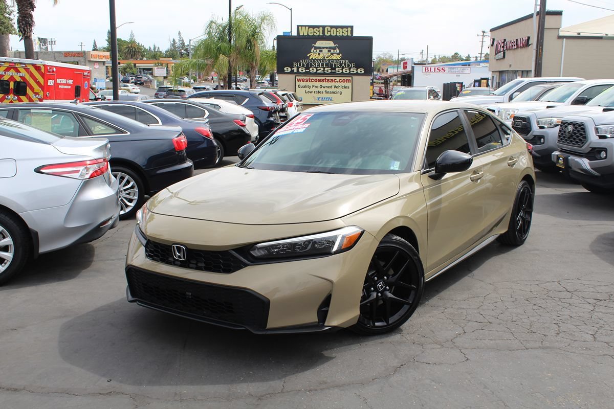Used 2025 Honda Civic Sport image 34