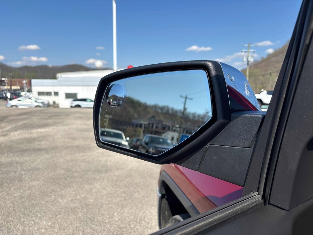 Used 2018 GMC Sierra 1500 SLT w/ SLT Premium Package AWD/4WD image 11