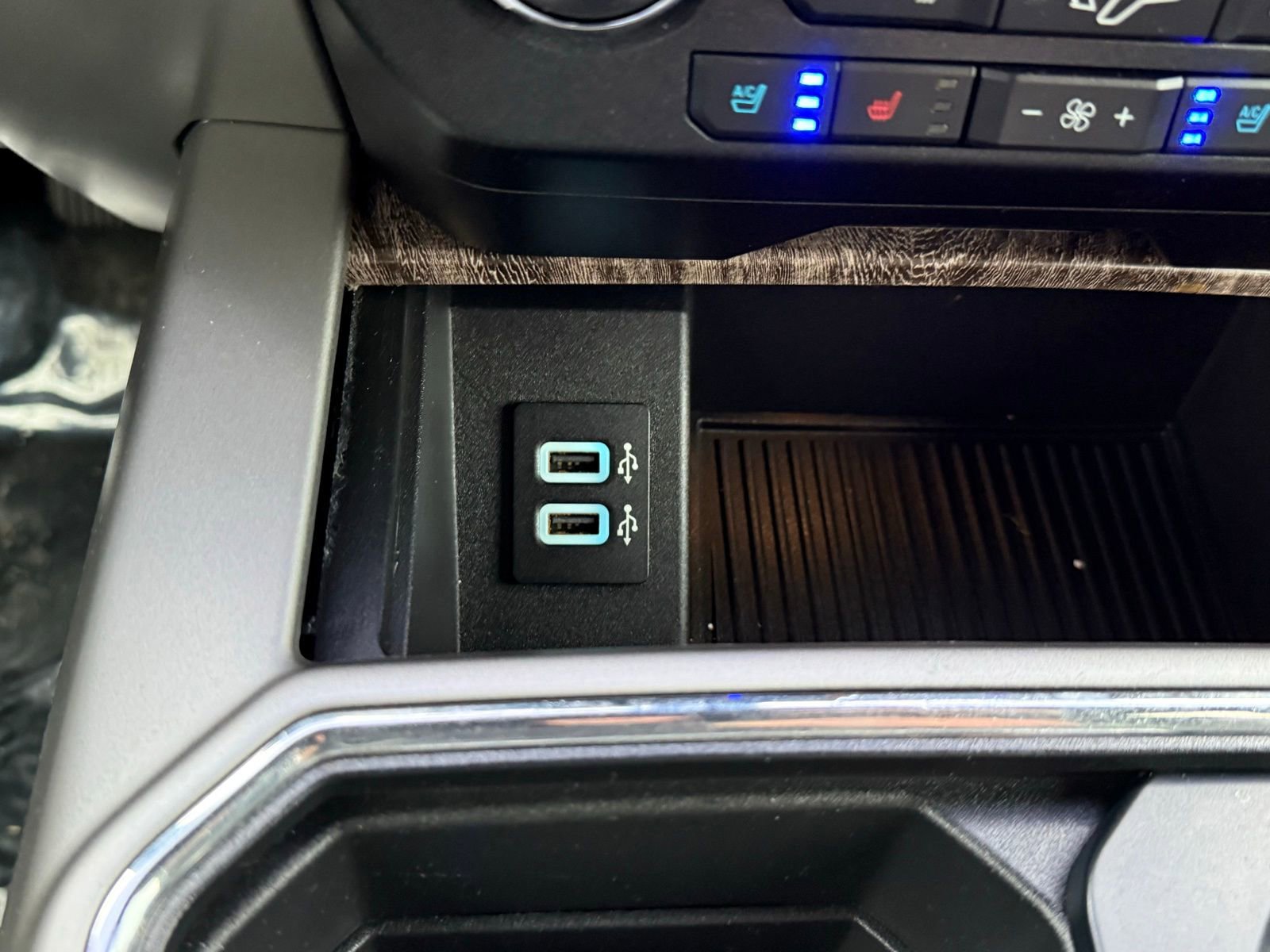 Used 2019 Ford F250 Lariat w/ Lariat Ultimate Package image 23