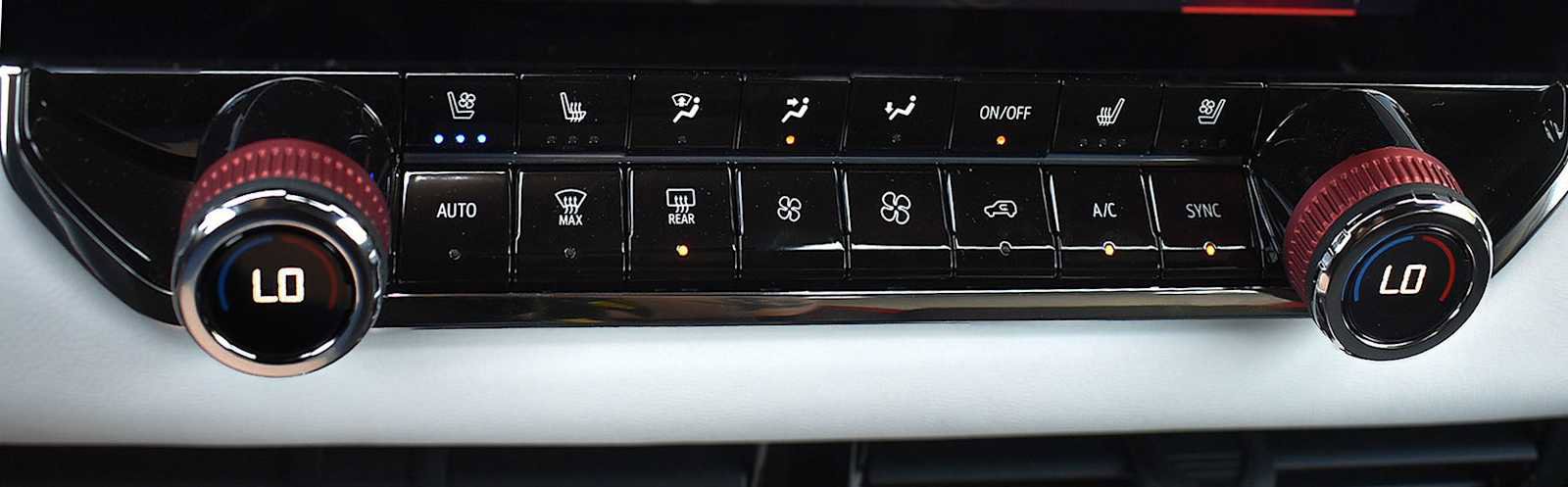 Used 2023 GMC Canyon AT4X image 21