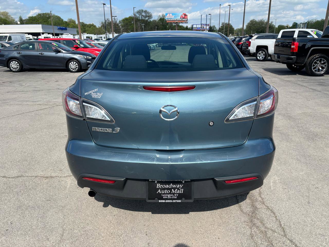 Used 2010 MAZDA MAZDA3 i Sport FWD image 4