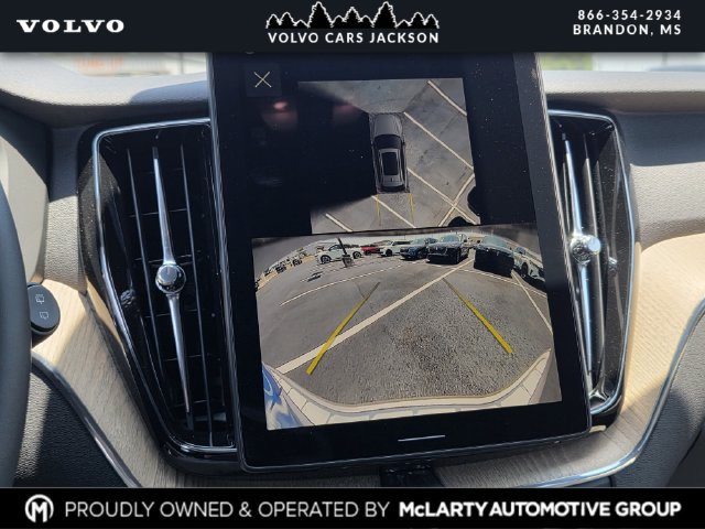 New 2026 Volvo XC60 B5 Plus w/ Protection Package Premier AWD/4WD image 8
