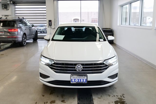Used 2019 Volkswagen Jetta S image 2