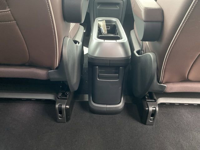 New 2025 Volkswagen ID. Buzz Pro S RWD image 47