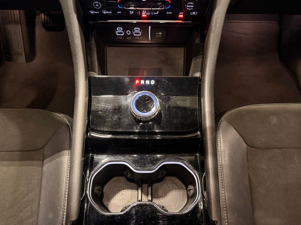 Used 2022 Jeep Grand Cherokee L Laredo image 27