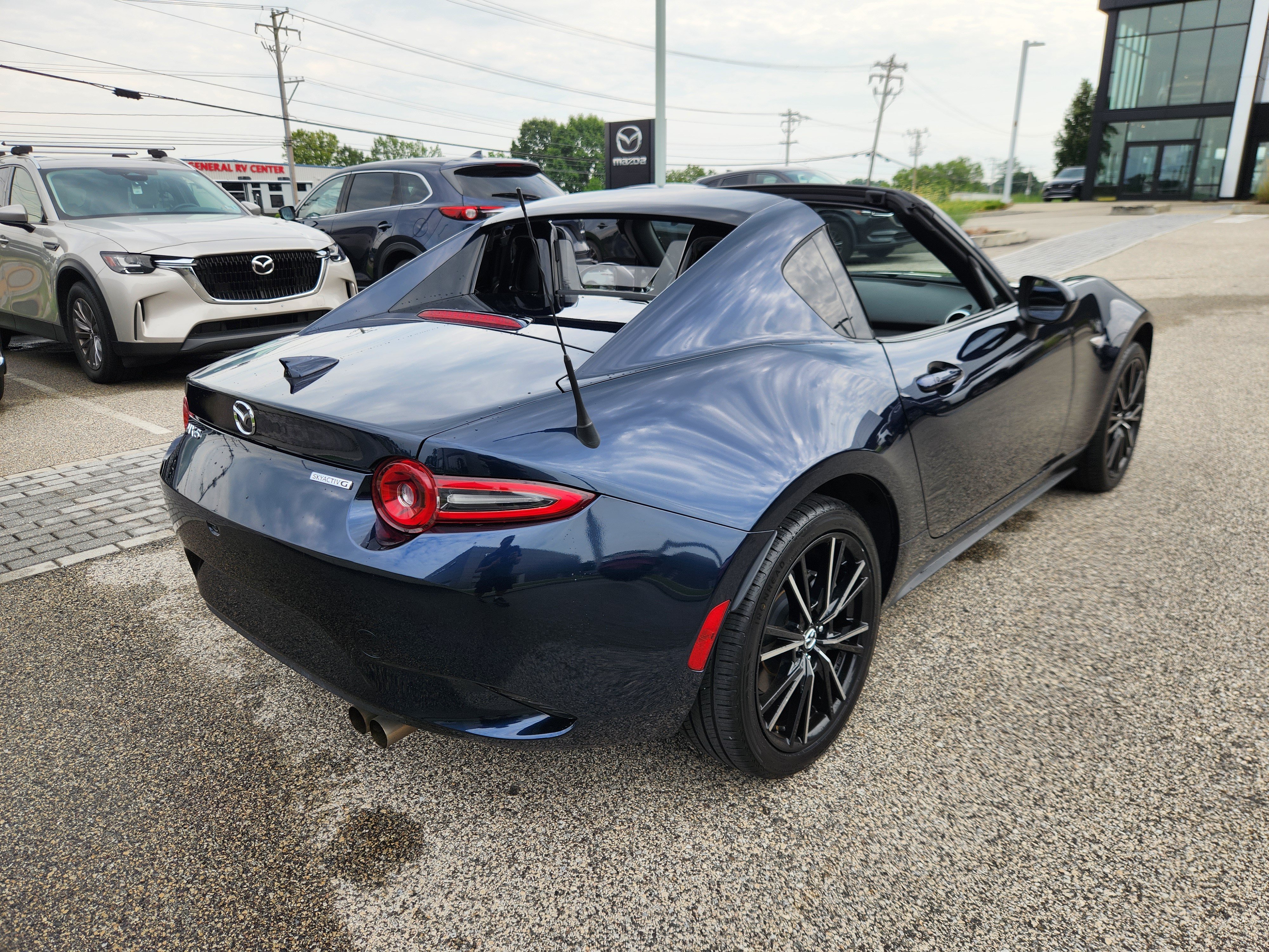 Used 2025 MAZDA MX-5 Miata RF Grand Touring RWD image 10
