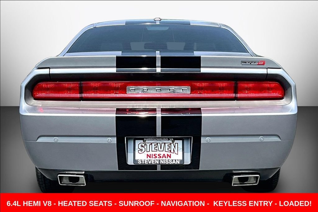 Used 2014 Dodge Challenger SRT8 w/ Harman/Kardon Audio Group RWD image 5