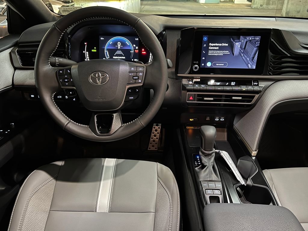 New 2026 Toyota Camry SE image 28