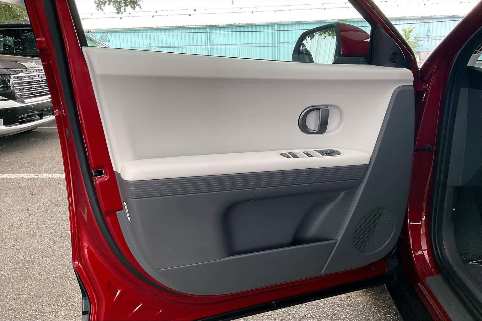 Certified 2026 Hyundai Ioniq 5 SEL RWD image 21