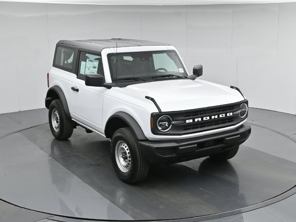 New 2026 Ford Bronco 2-Door AWD/4WD image 35