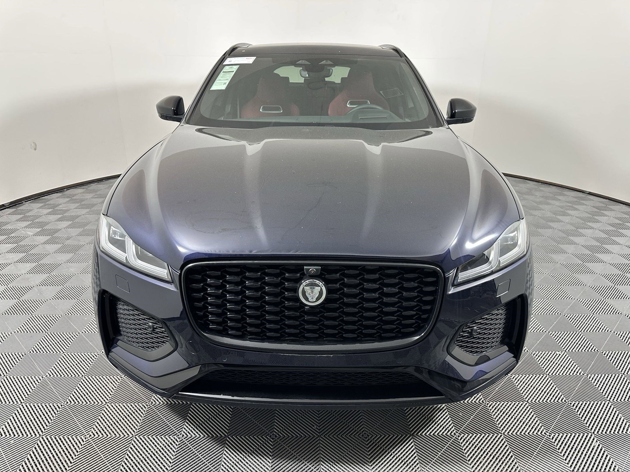 Used 2026 Jaguar F-PACE R-Dynamic S image 5
