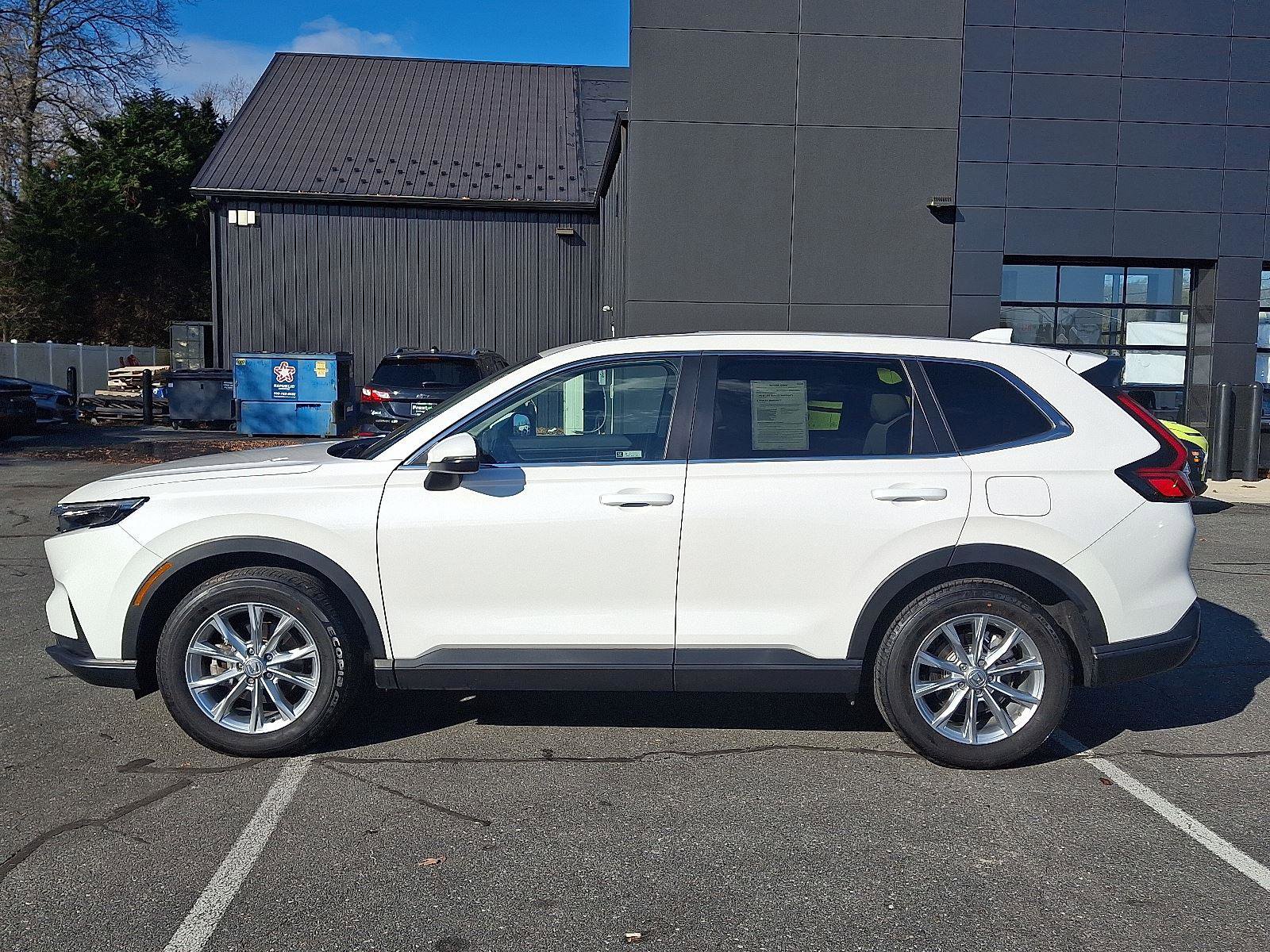 Used 2024 Honda CR-V EX image 7