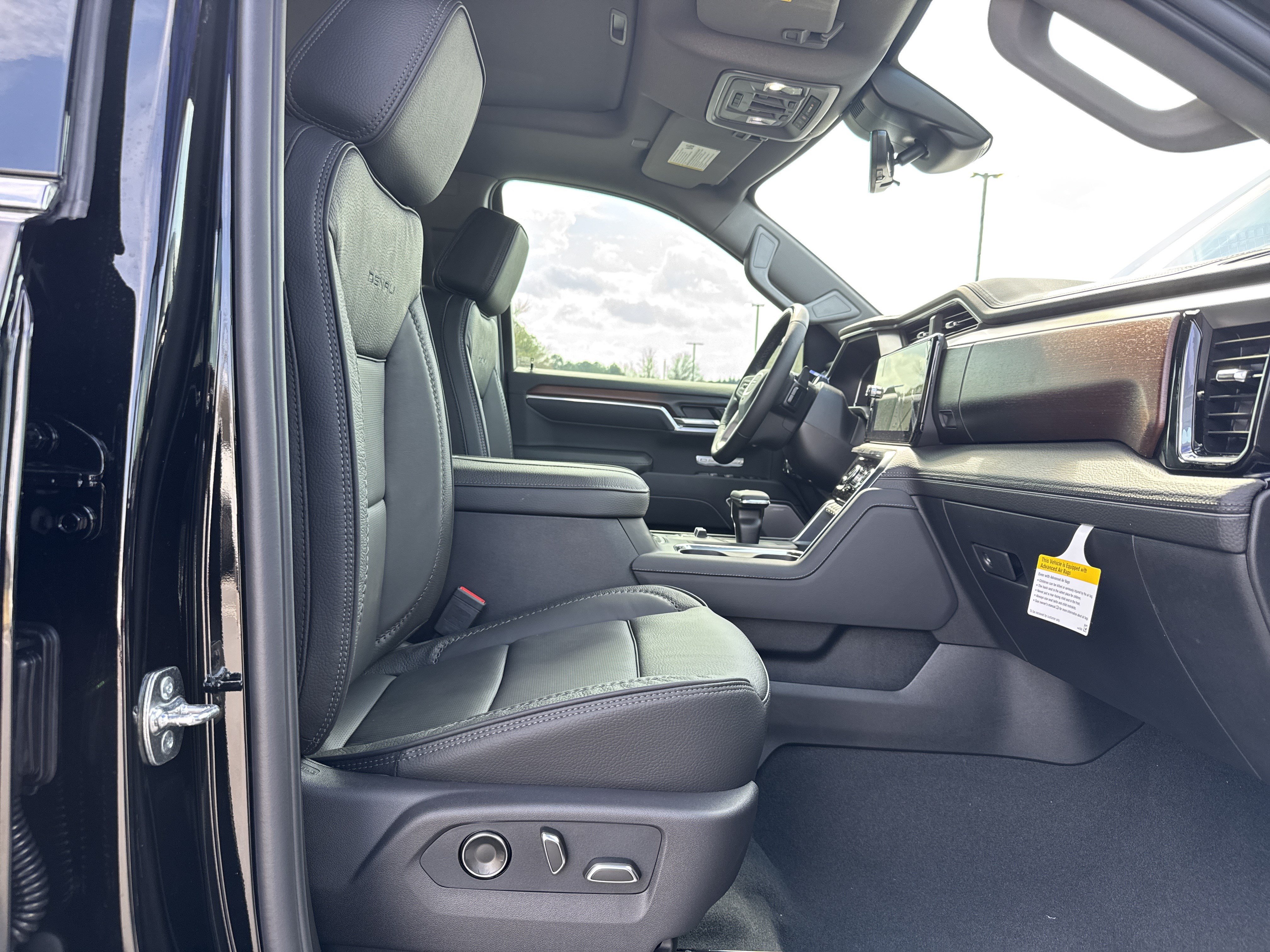 New 2026 GMC Sierra 1500 Denali AWD/4WD image 31