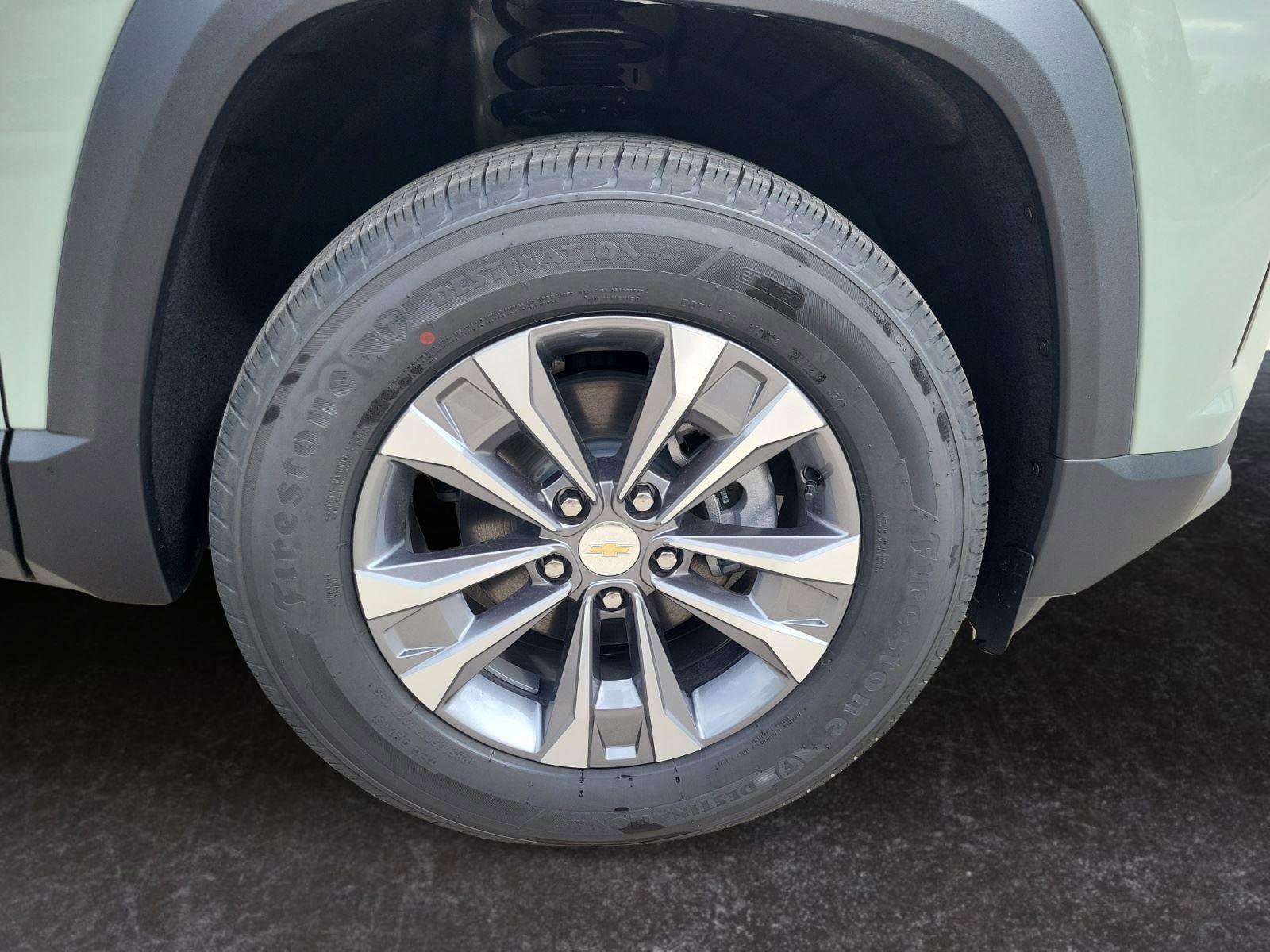 Used 2025 Chevrolet Equinox LT w/ Safety and Technology Package image 26