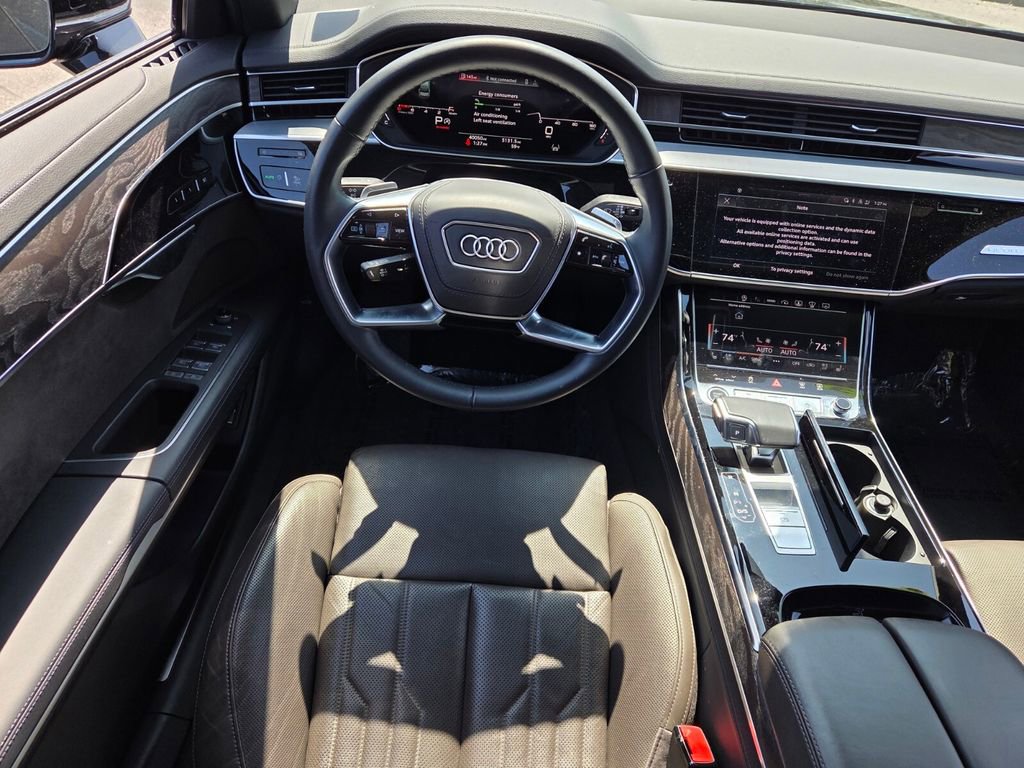 Used 2023 Audi A8 L 3.0T image 10