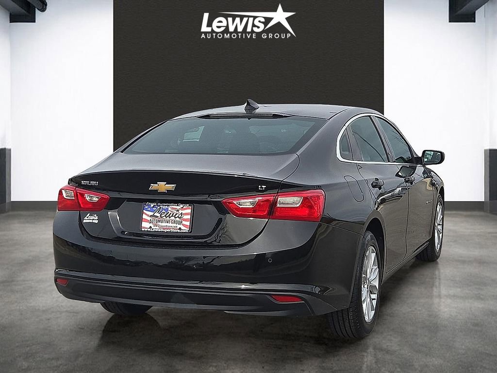 Used 2025 Chevrolet Malibu LT image 4