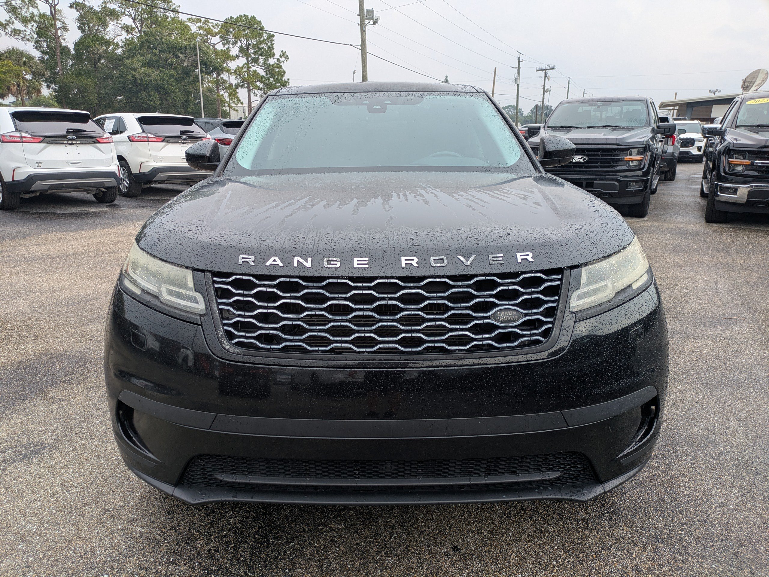 Used 2018 Land Rover Range Rover Velar S AWD/4WD image 9