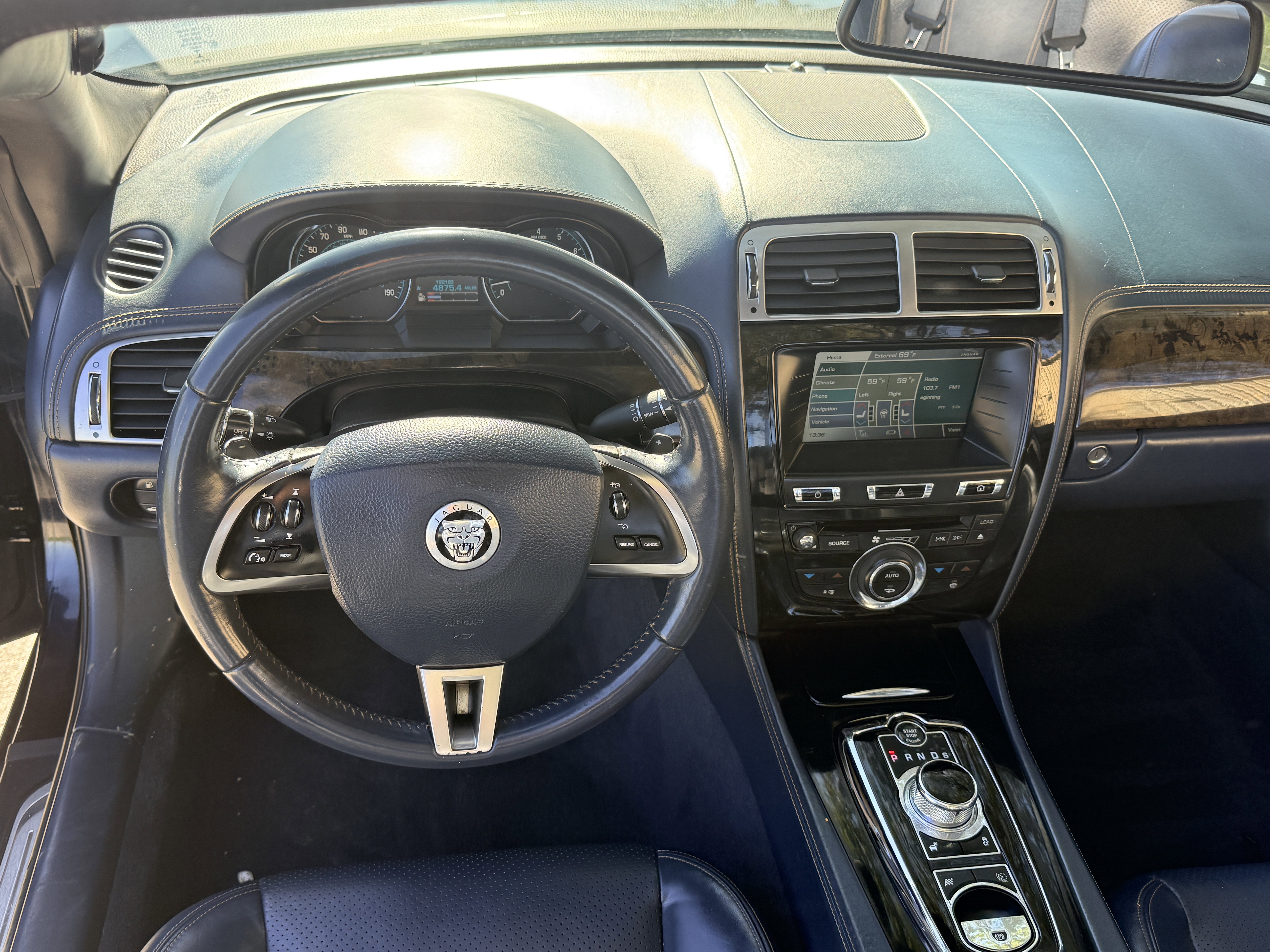 Used 2013 Jaguar XK Convertible RWD image 32