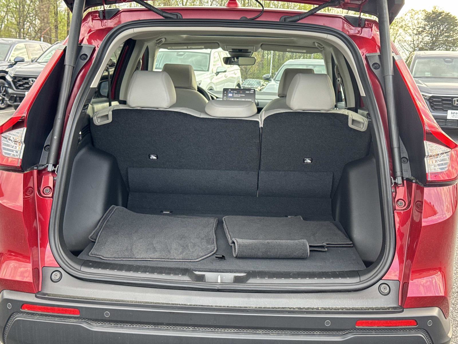 Used 2025 Honda CR-V EX-L image 16