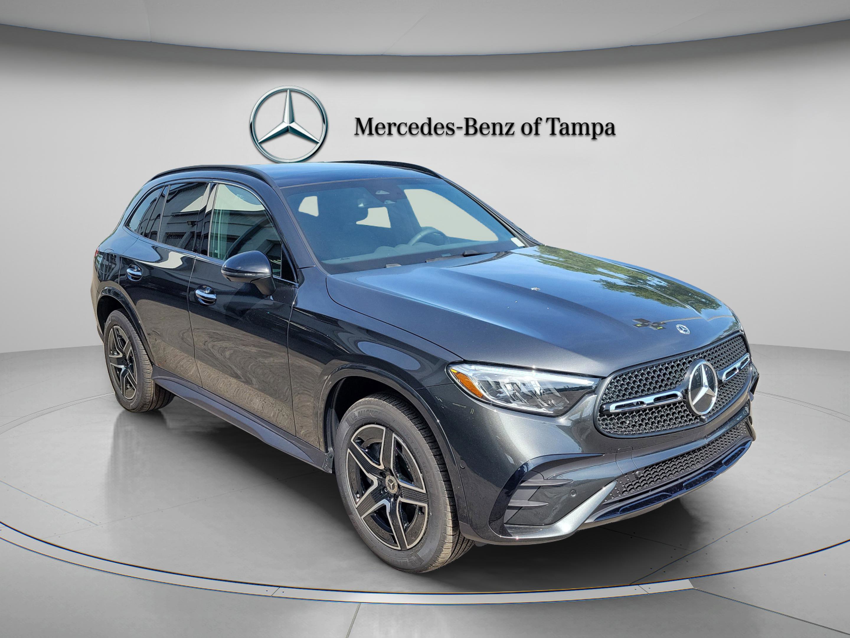 Certified 2026 Mercedes-Benz GLC 300 image 4