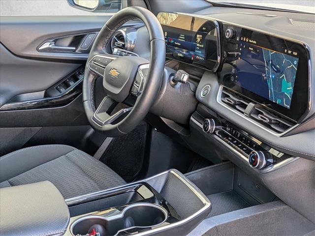 Used 2025 Chevrolet Equinox LT image 22