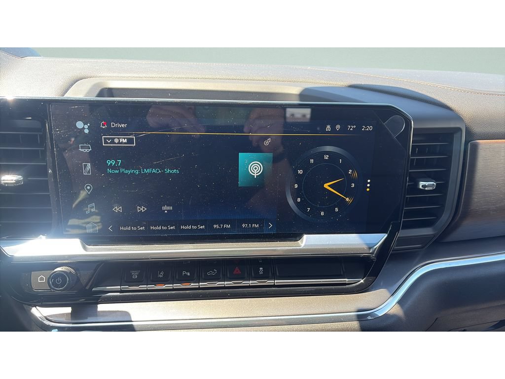 Used 2024 Chevrolet Silverado 3500 High Country w/ High Country Premium Package AWD/4WD image 10