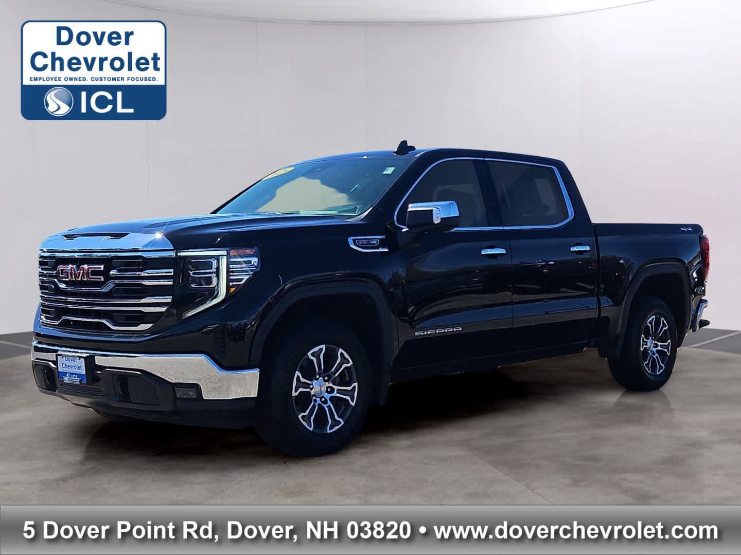 Certified 2025 GMC Sierra 1500 SLT AWD/4WD image 1