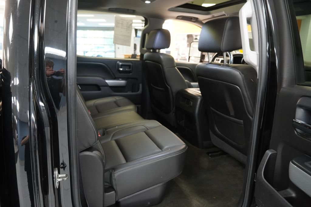 Used 2015 Chevrolet Silverado 2500 LTZ w/ Duramax Plus Package AWD/4WD image 20