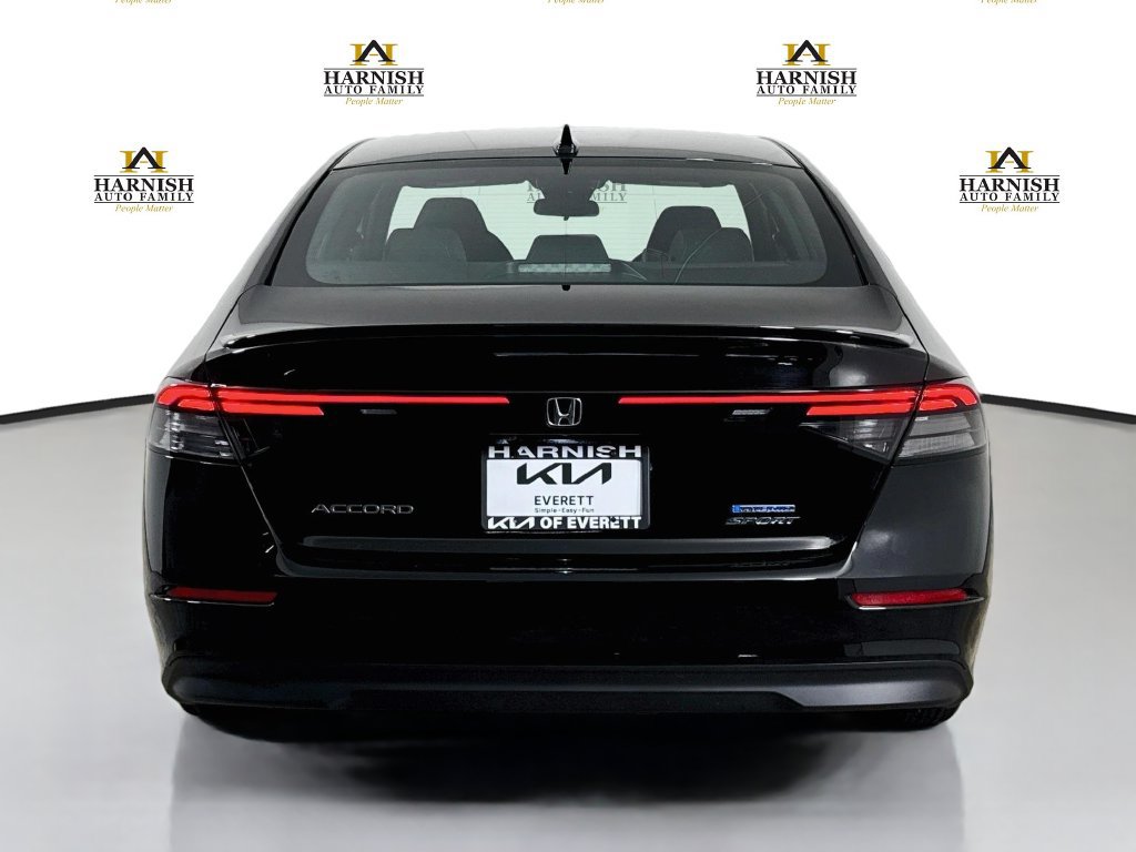 Used 2024 Honda Accord Sport image 6