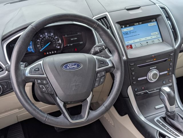 Used 2018 Ford Edge Titanium w/ Equipment Group 301A FWD image 12
