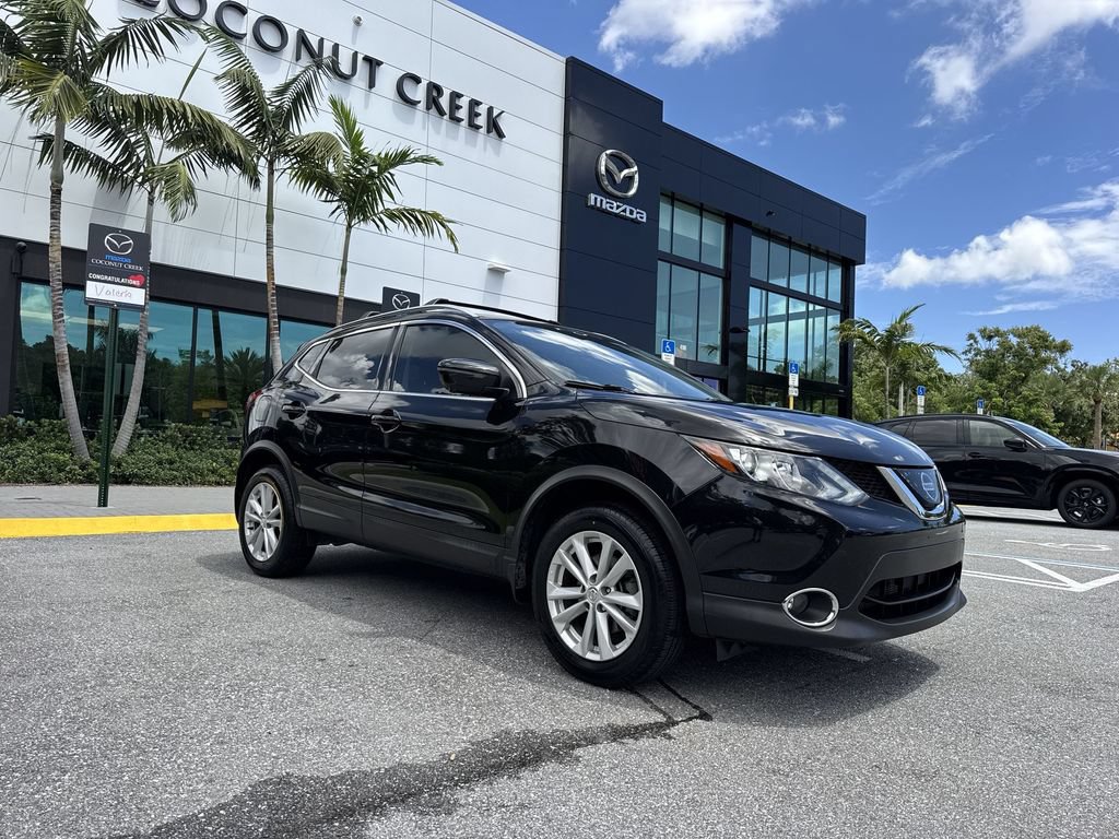 Used 2018 Nissan Rogue Sport SV w/ SV Technology Package AWD/4WD image 22