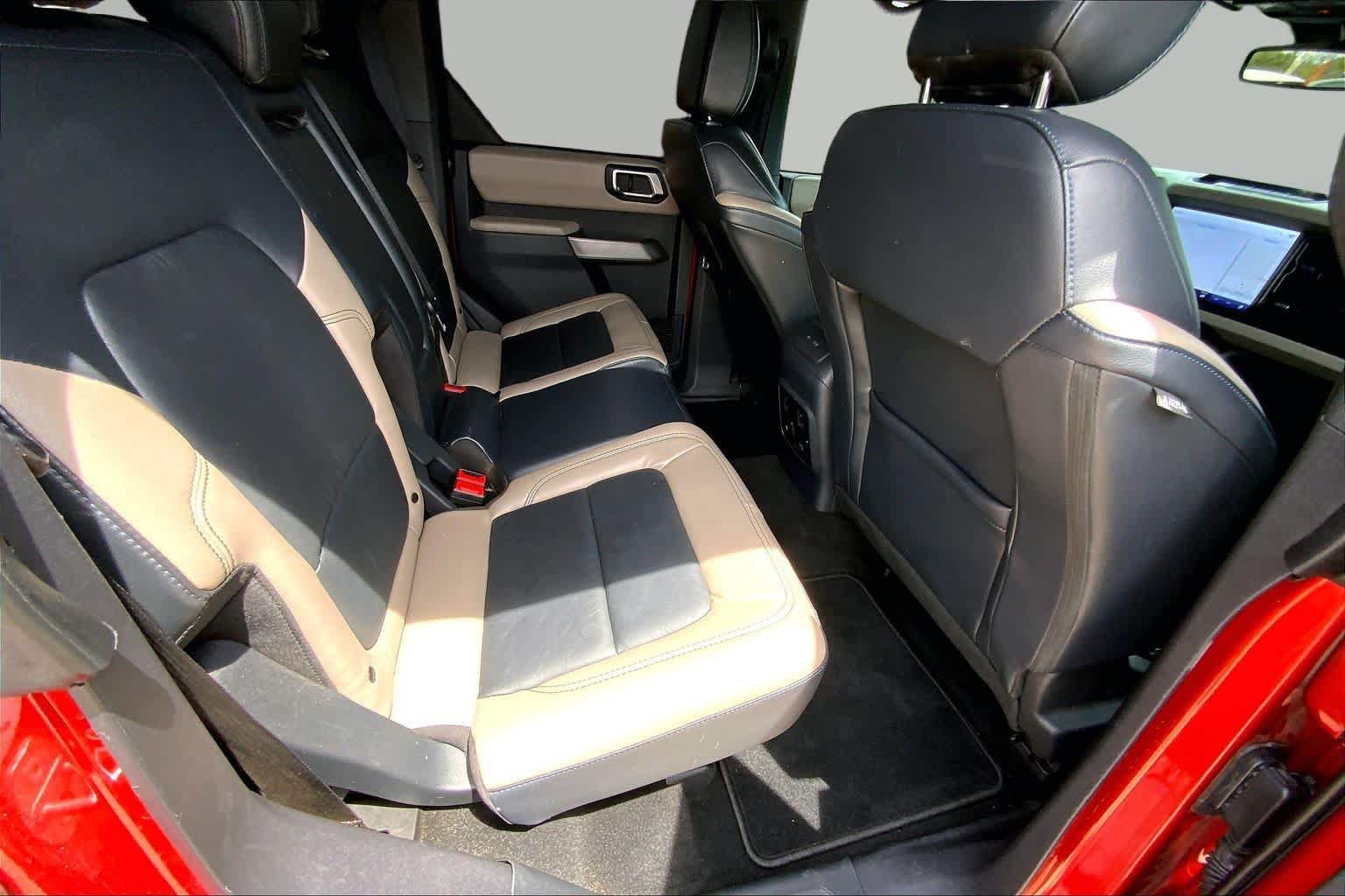 Used 2023 Ford Bronco Wildtrak AWD/4WD image 19
