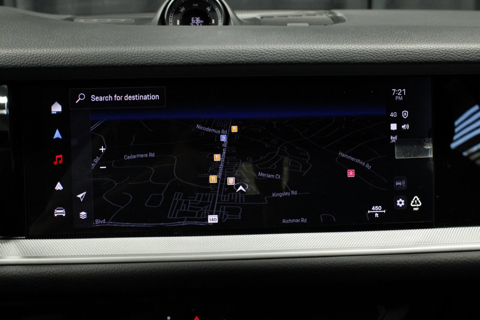 Certified 2025 Porsche Cayenne AWD/4WD image 29
