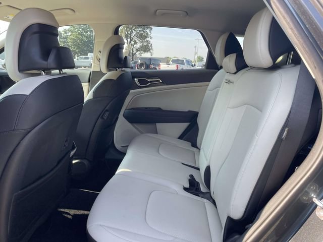 Used 2024 Kia Sportage EX FWD image 10