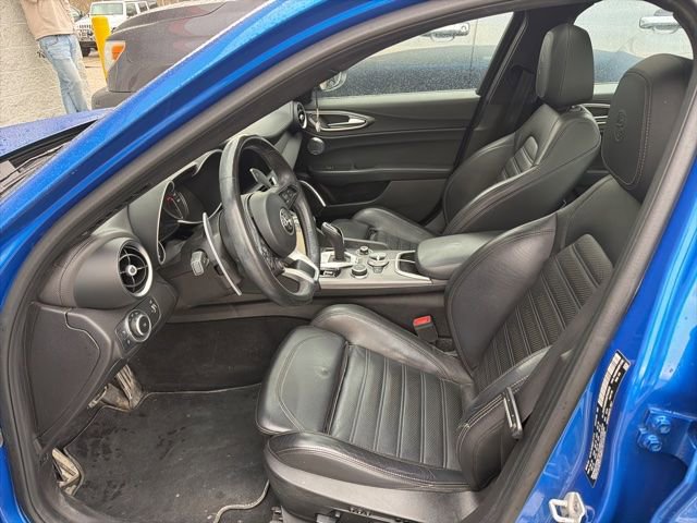 Used 2021 Alfa Romeo Giulia Ti Sport image 14
