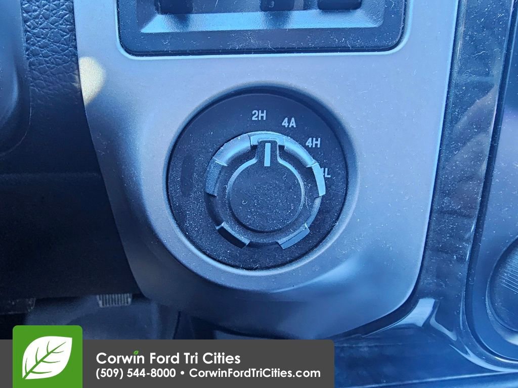 Used 2017 Ford Expedition Max Limited image 13