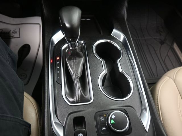 Used 2023 Chevrolet Traverse LT w/ LT Premium Package image 11